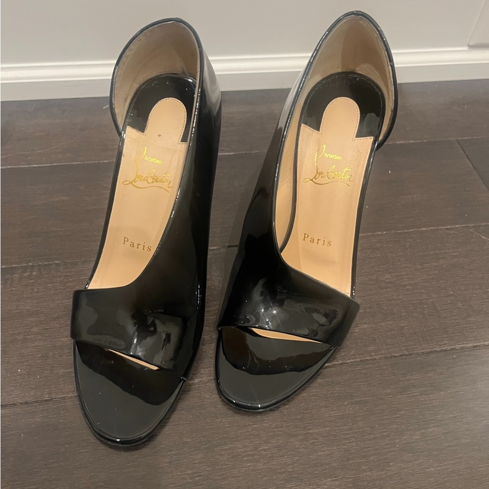 Black Christian Louboutin Pump
